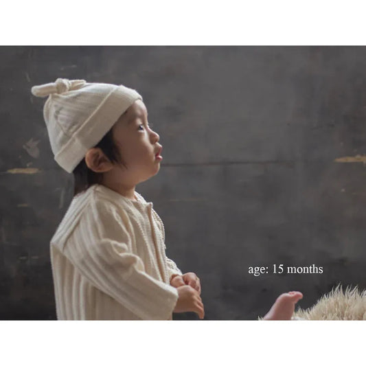 Beanie/Hand-knit Bear, Rabbit