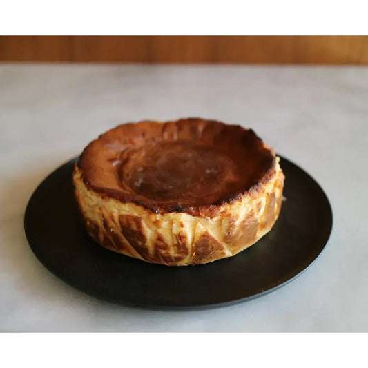 Clever Cheese Cake (Bask Cheese Cake) made in Ishikawa(Japan)